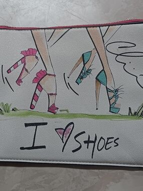 Graphic "I ♥ Shoes" Cosmetic Pouch - Pink & Teal Accents